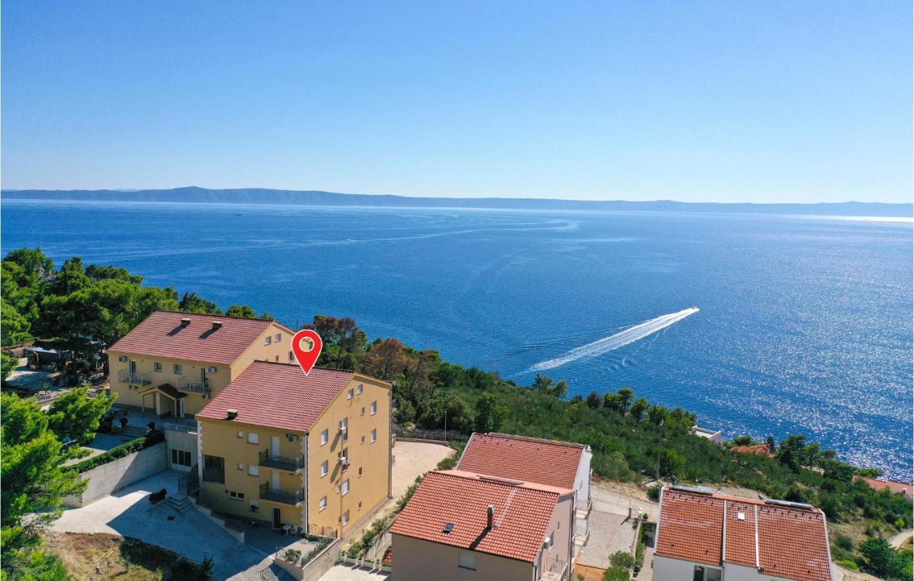 Amazing Apartment In Krvavica With Wifi Zewnętrze zdjęcie
